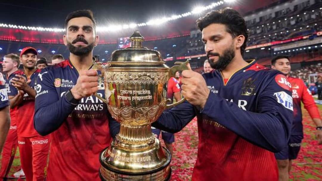 Bobat on Kohli
